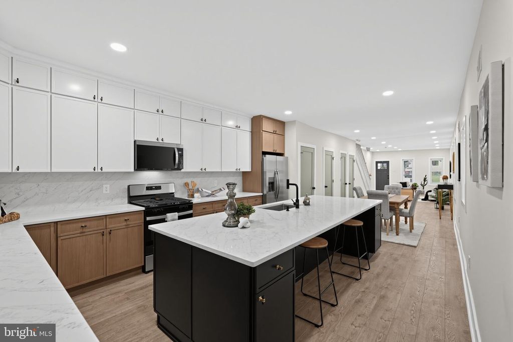 58 W JOHNSON ST, Philadelphia, PA 19144