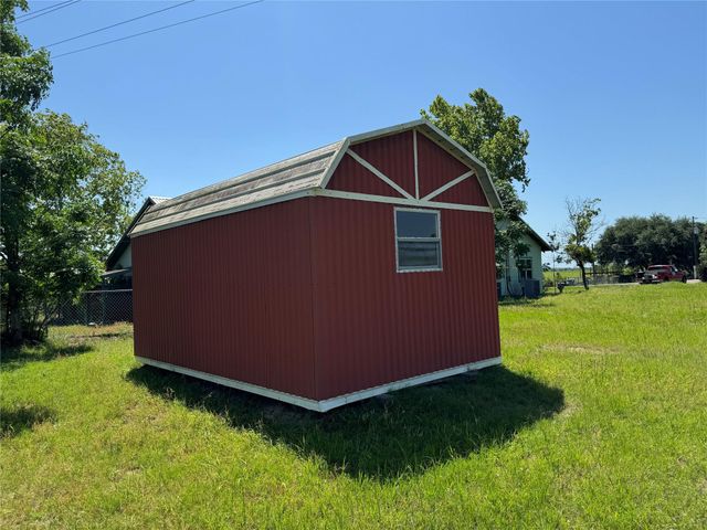 2668 Fm 529, Bellville, TX 77418