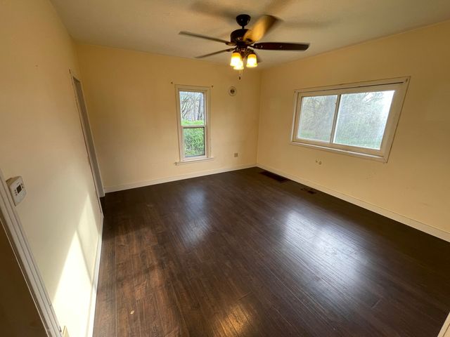 208 4th Street, Plainwell, MI 49080