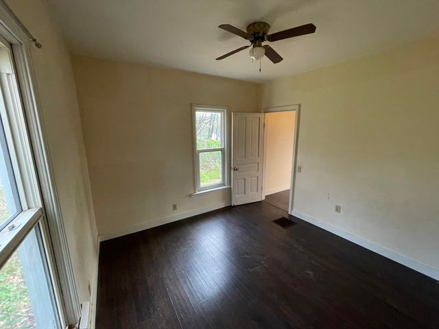 208 4th Street, Plainwell, MI 49080
