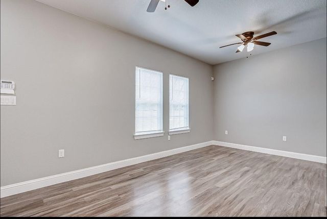 2402 Spence Street A, Houston, TX 77093