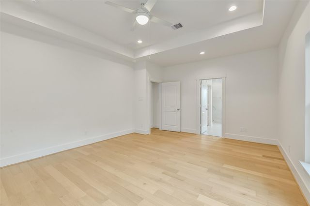 1114 Pearlwood Drive, Houston, TX 77008