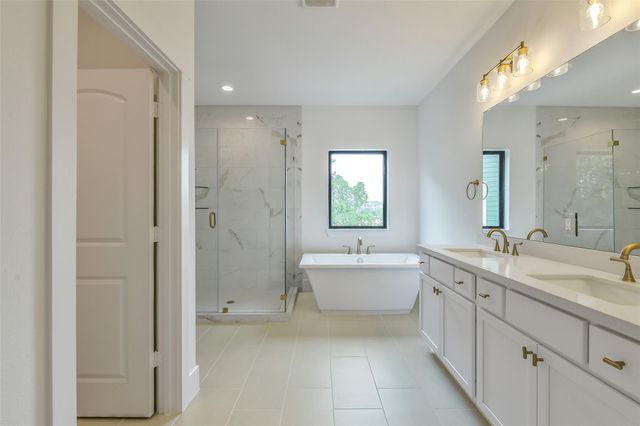 1114 Pearlwood Drive, Houston, TX 77008