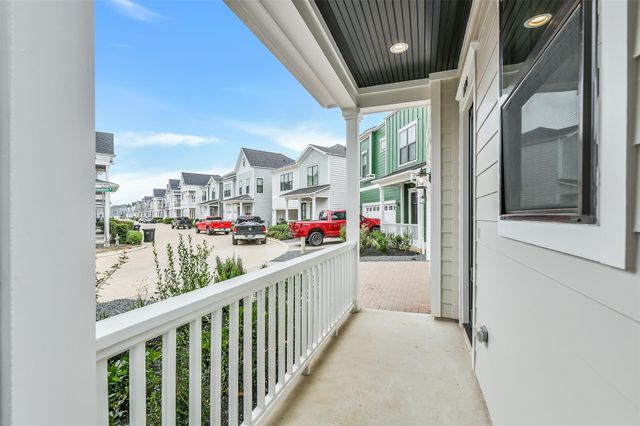 1114 Pearlwood Drive, Houston, TX 77008
