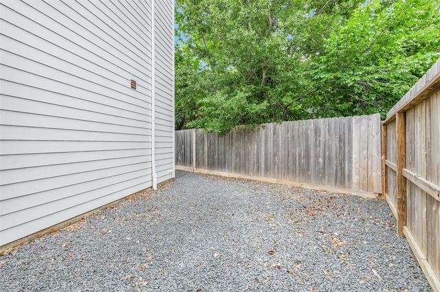 1114 Pearlwood Drive, Houston, TX 77008
