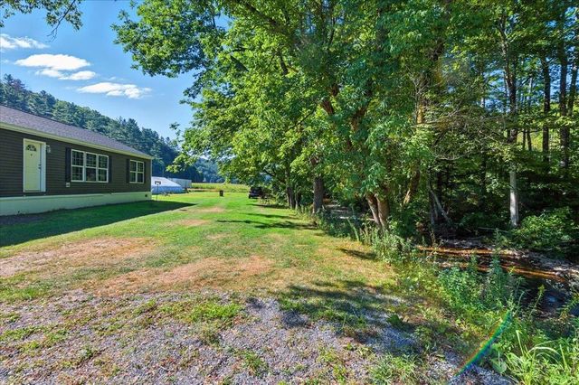 1433 N 116 Road B, Bristol, VT 05443