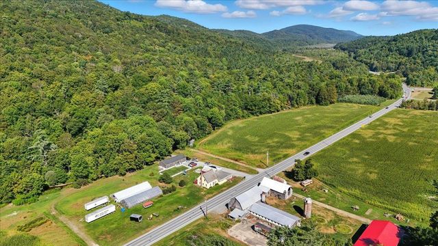 1433 N 116 Road B, Bristol, VT 05443