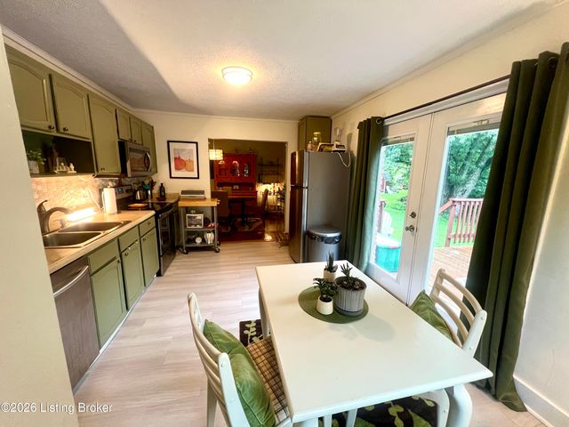 1812 Rankin Dr, La Grange, KY 40031