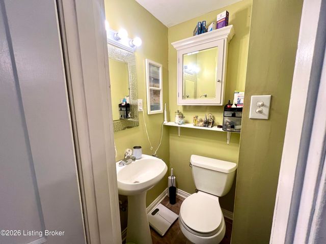 1812 Rankin Dr, La Grange, KY 40031