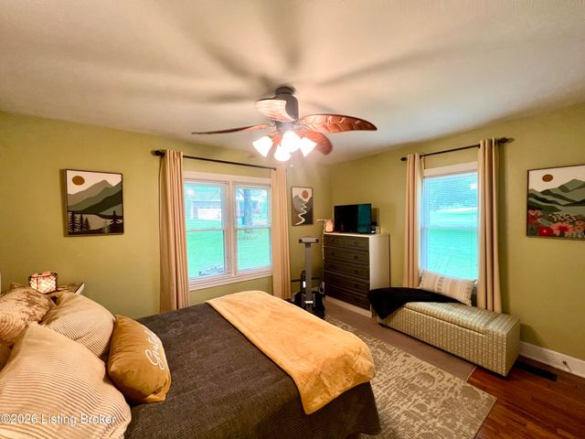 1812 Rankin Dr, La Grange, KY 40031