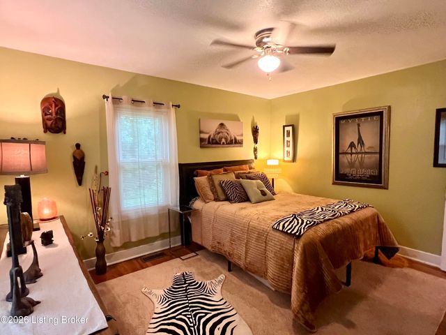 1812 Rankin Dr, La Grange, KY 40031