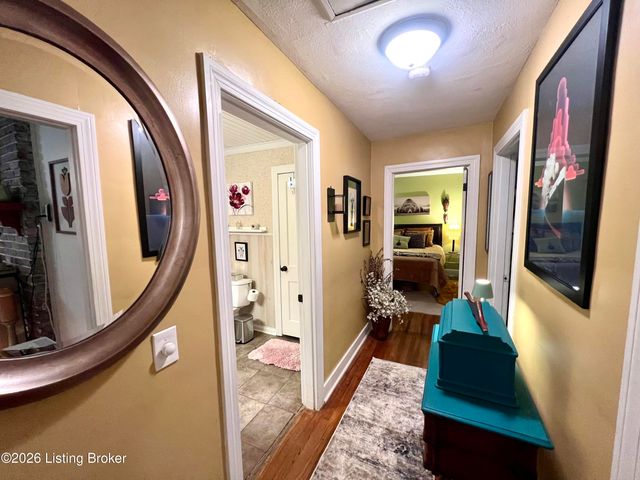 1812 Rankin Dr, La Grange, KY 40031