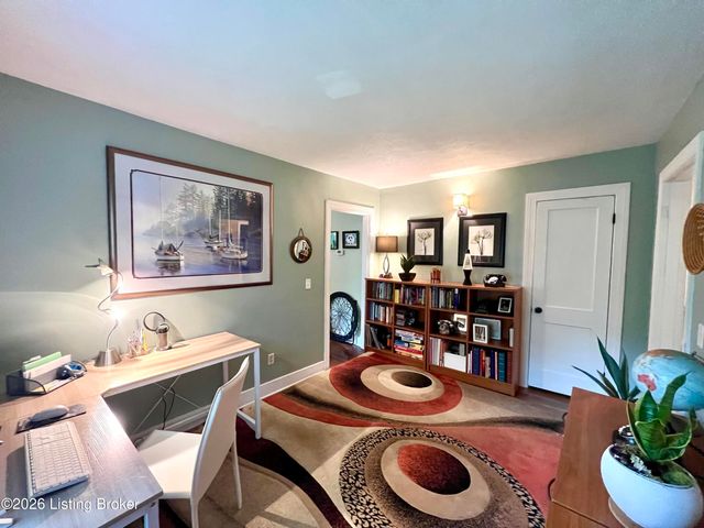1812 Rankin Dr, La Grange, KY 40031