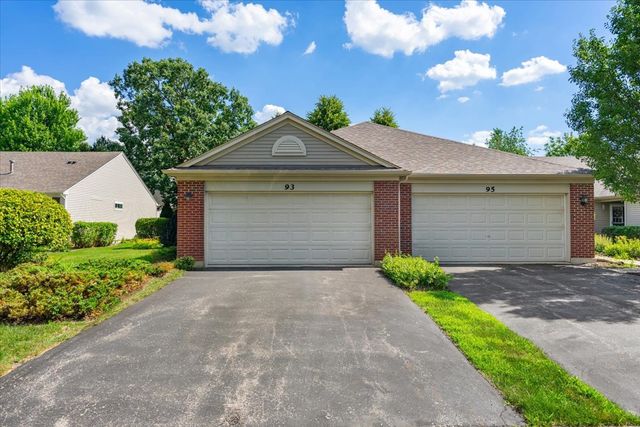 93 W Essington Drive 93, Round Lake, IL 60073