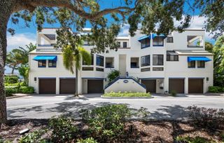 1906 HARBOURSIDE DRIVE 303, Longboat Key, FL 34228