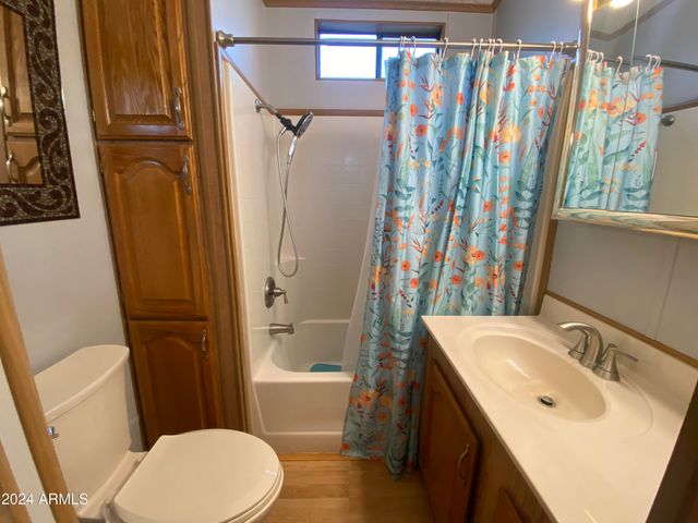 1206 W KLAMATH Drive, Apache Junction, AZ 85119