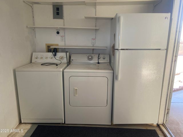 1206 W KLAMATH Drive, Apache Junction, AZ 85119