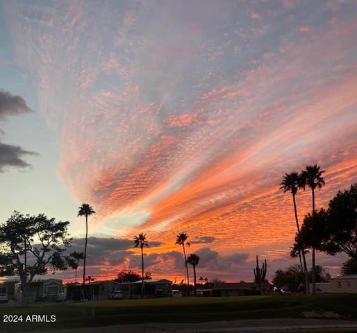 1206 W KLAMATH Drive, Apache Junction, AZ 85119