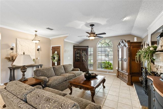 2118 Savoy St, Corpus Christi, TX 78414