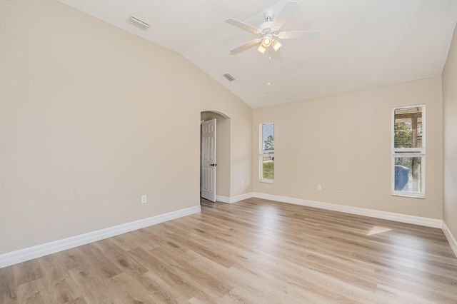 328 Hammonton Street SW, Palm Bay, FL 32908