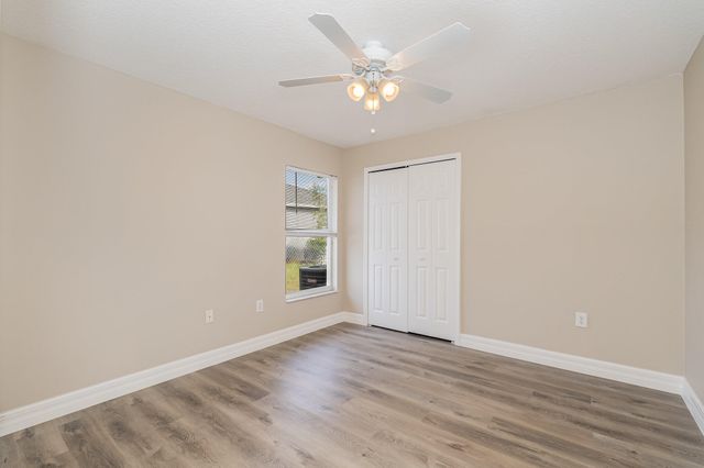 328 Hammonton Street SW, Palm Bay, FL 32908
