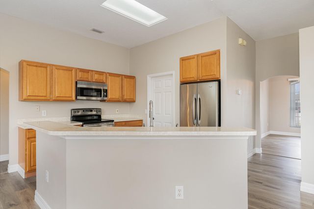 328 Hammonton Street SW, Palm Bay, FL 32908