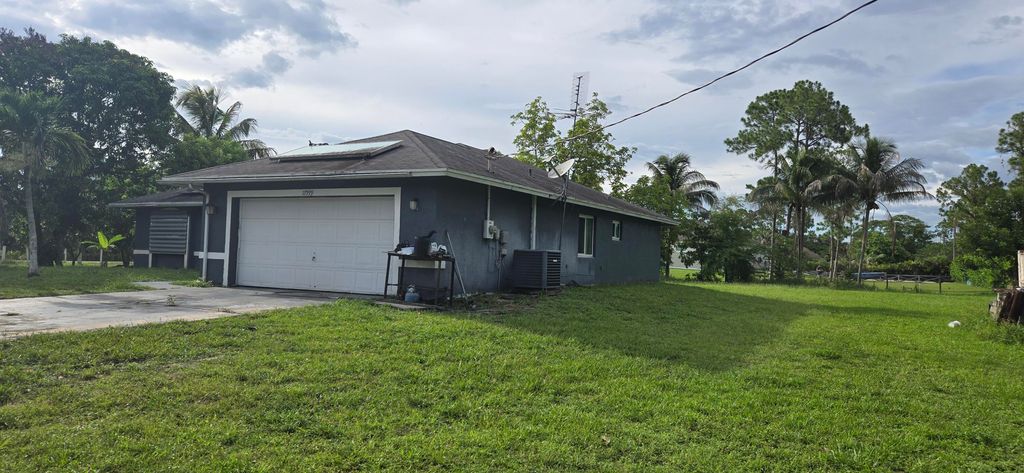 17999 N 46th Court N, The Acreage, FL 33470