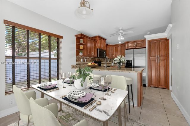 1217 NW 125th Ter, Sunrise, FL 33323