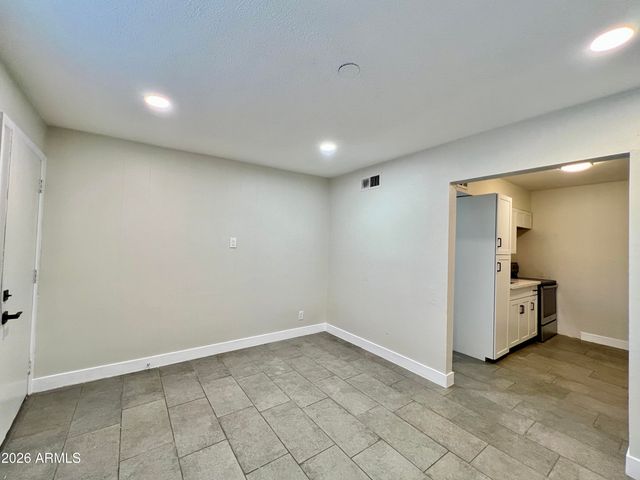 1973 E 10TH Street B, Tempe, AZ 85281