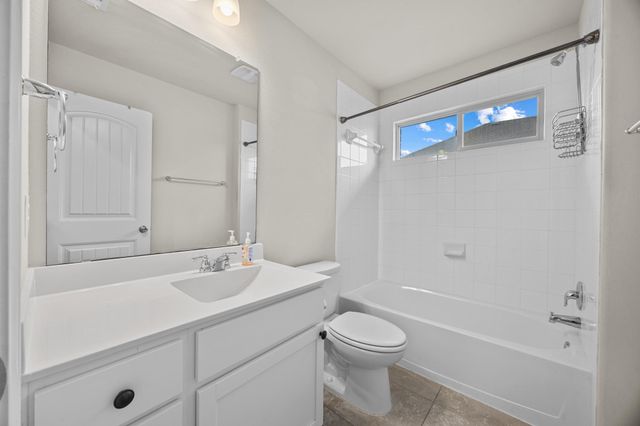 1018 Granbury CV, Round Rock, TX 78664