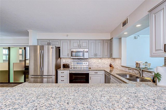 2413 BAYSHORE BOULEVARD 1003, Tampa, FL 33629