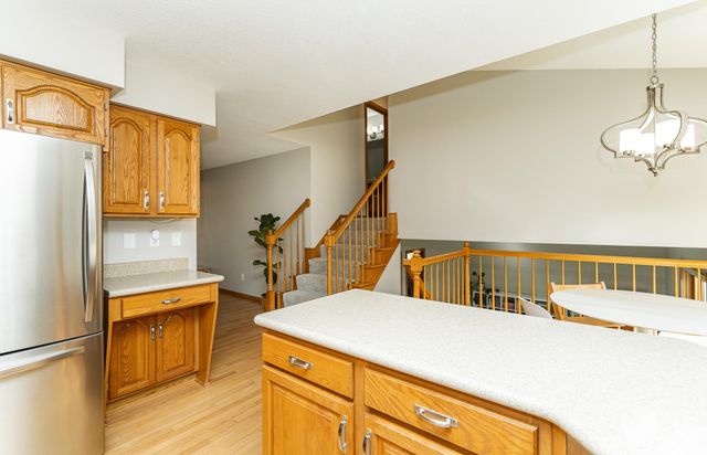 2519 Mayowood Lane SW, Rochester, MN 55902