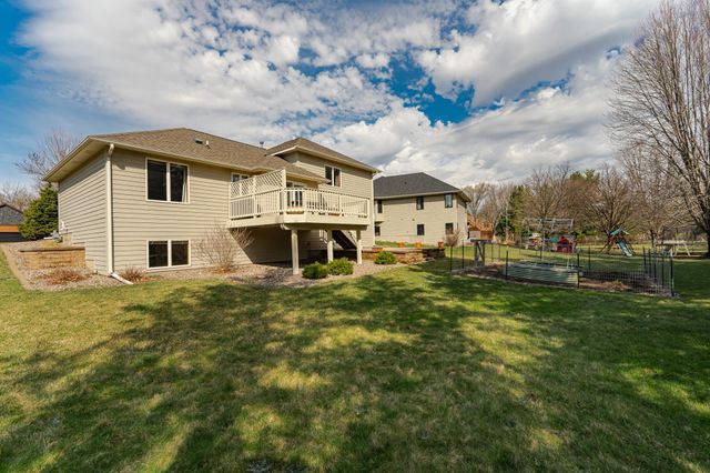 2519 Mayowood Lane SW, Rochester, MN 55902