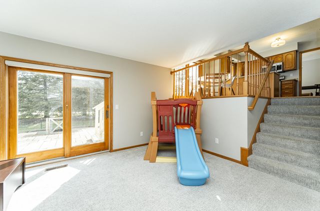 2519 Mayowood Lane SW, Rochester, MN 55902