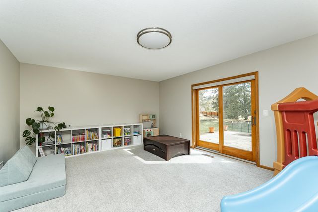 2519 Mayowood Lane SW, Rochester, MN 55902