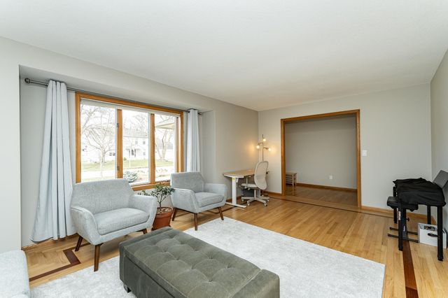 2519 Mayowood Lane SW, Rochester, MN 55902