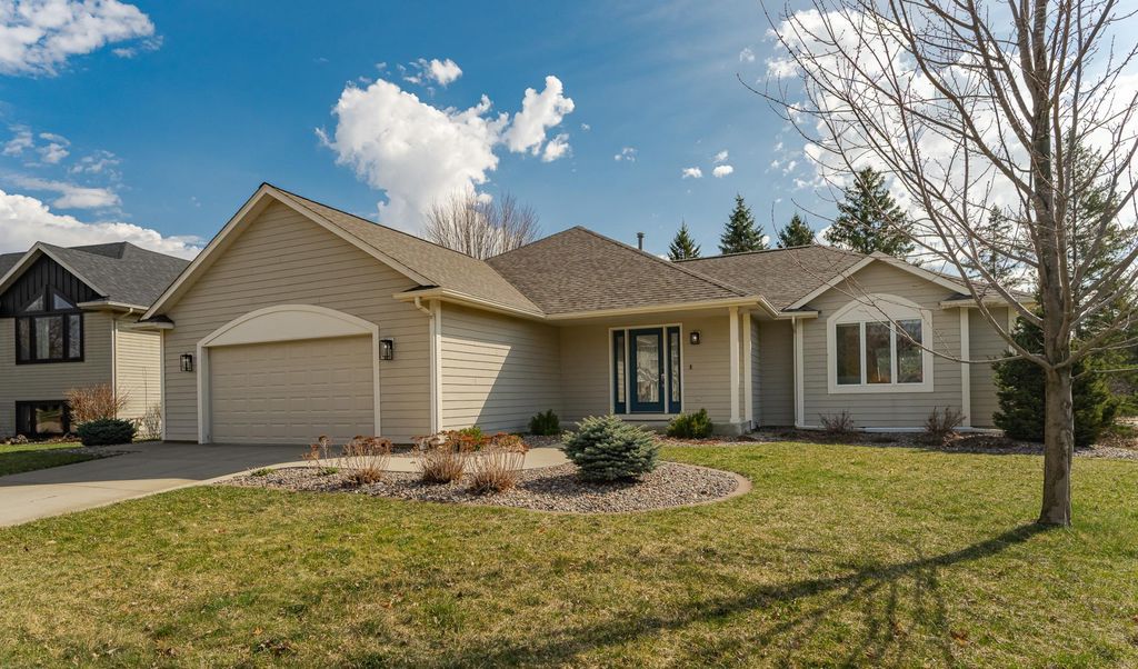 2519 Mayowood Lane SW, Rochester, MN 55902