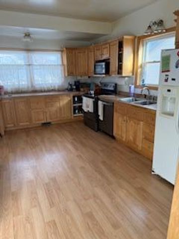 3655 Van Buren Street NE, Minneapolis, MN 55418