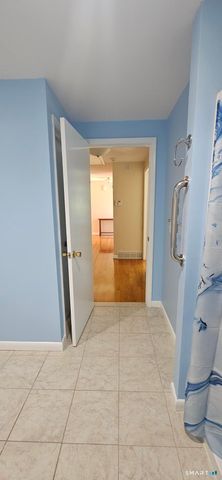 162 Short Beach Road, East Haven, CT 06512