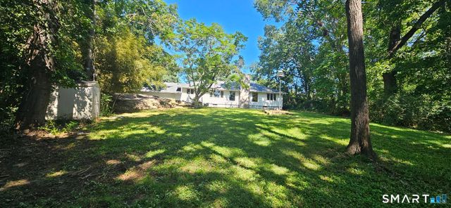 162 Short Beach Road, East Haven, CT 06512