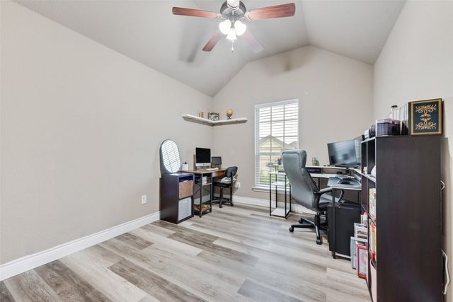 107 Apache Drive, Greenville, TX 75402