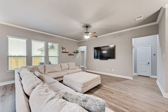 107 Apache Drive, Greenville, TX 75402