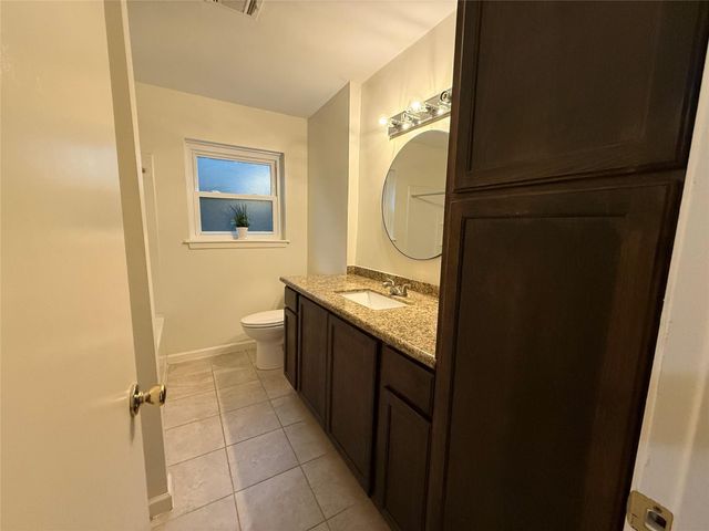 8226 Garden Parks Drive, Houston, TX 77075