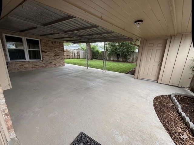 8226 Garden Parks Drive, Houston, TX 77075