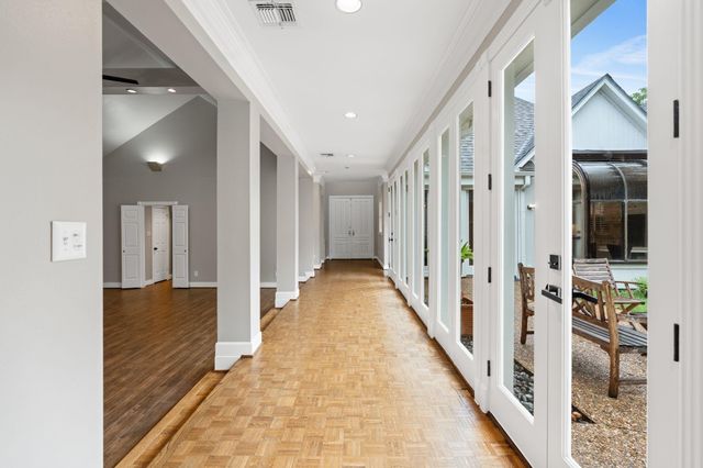 230 Lakeside Boulevard, Sugar Land, TX 77478