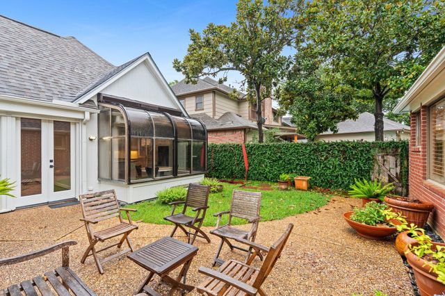 230 Lakeside Boulevard, Sugar Land, TX 77478