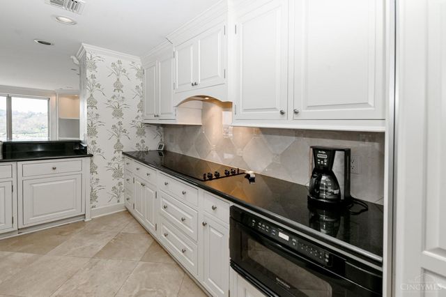 3435 Golden Avenue, Cincinnati, OH 45226