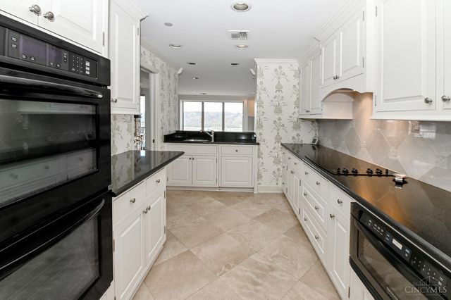 3435 Golden Avenue, Cincinnati, OH 45226