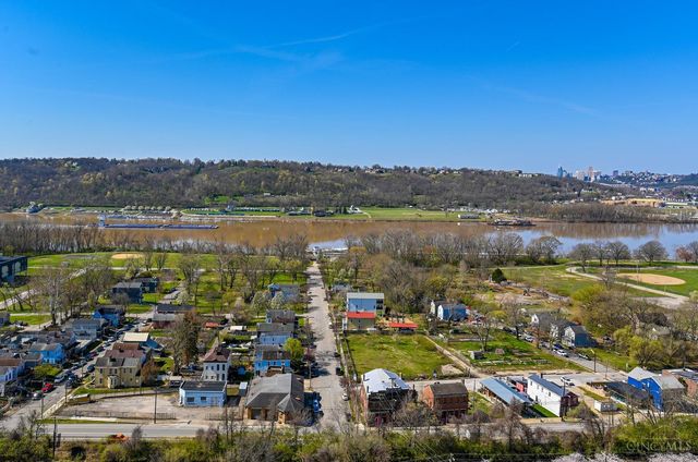 3435 Golden Avenue, Cincinnati, OH 45226