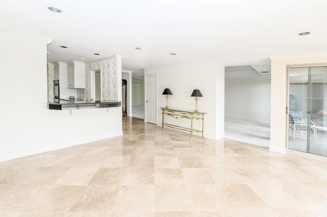 3435 Golden Avenue, Cincinnati, OH 45226